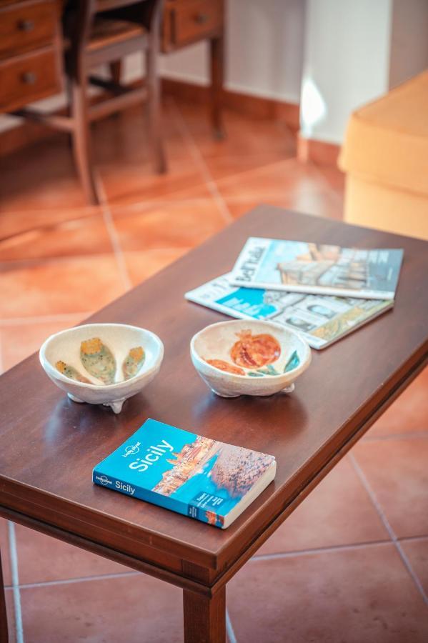 Taoapartments - Casa Vittoria Taormina Exteriör bild