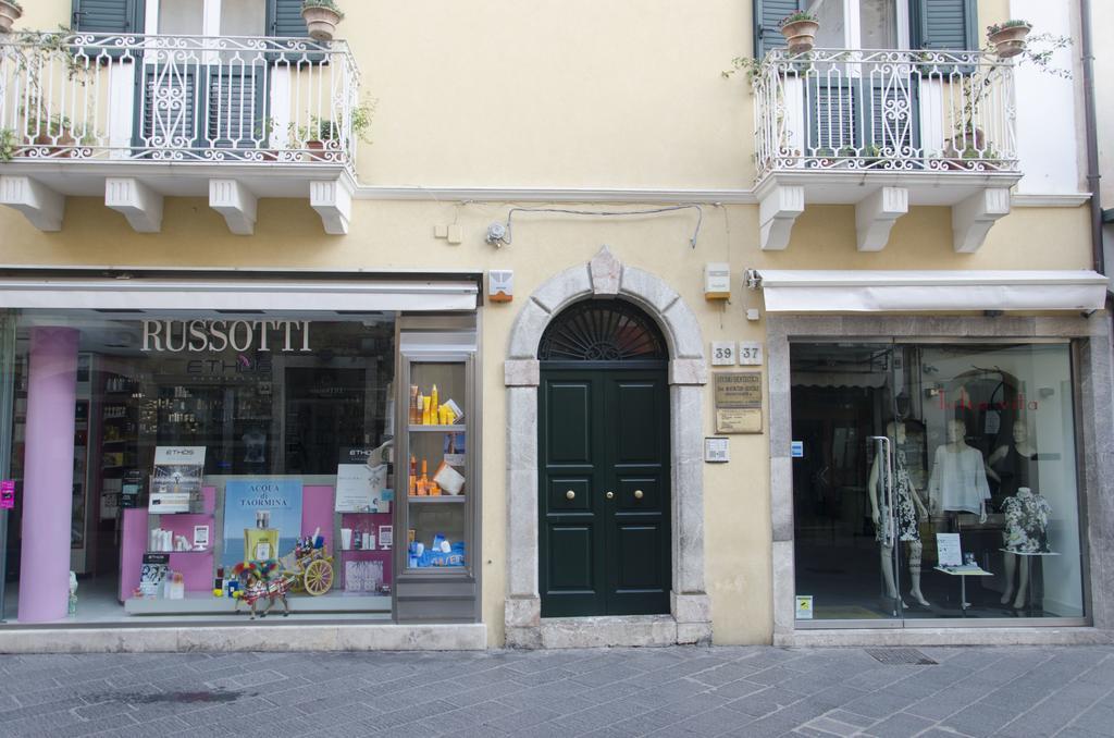 Taoapartments - Casa Vittoria Taormina Exteriör bild
