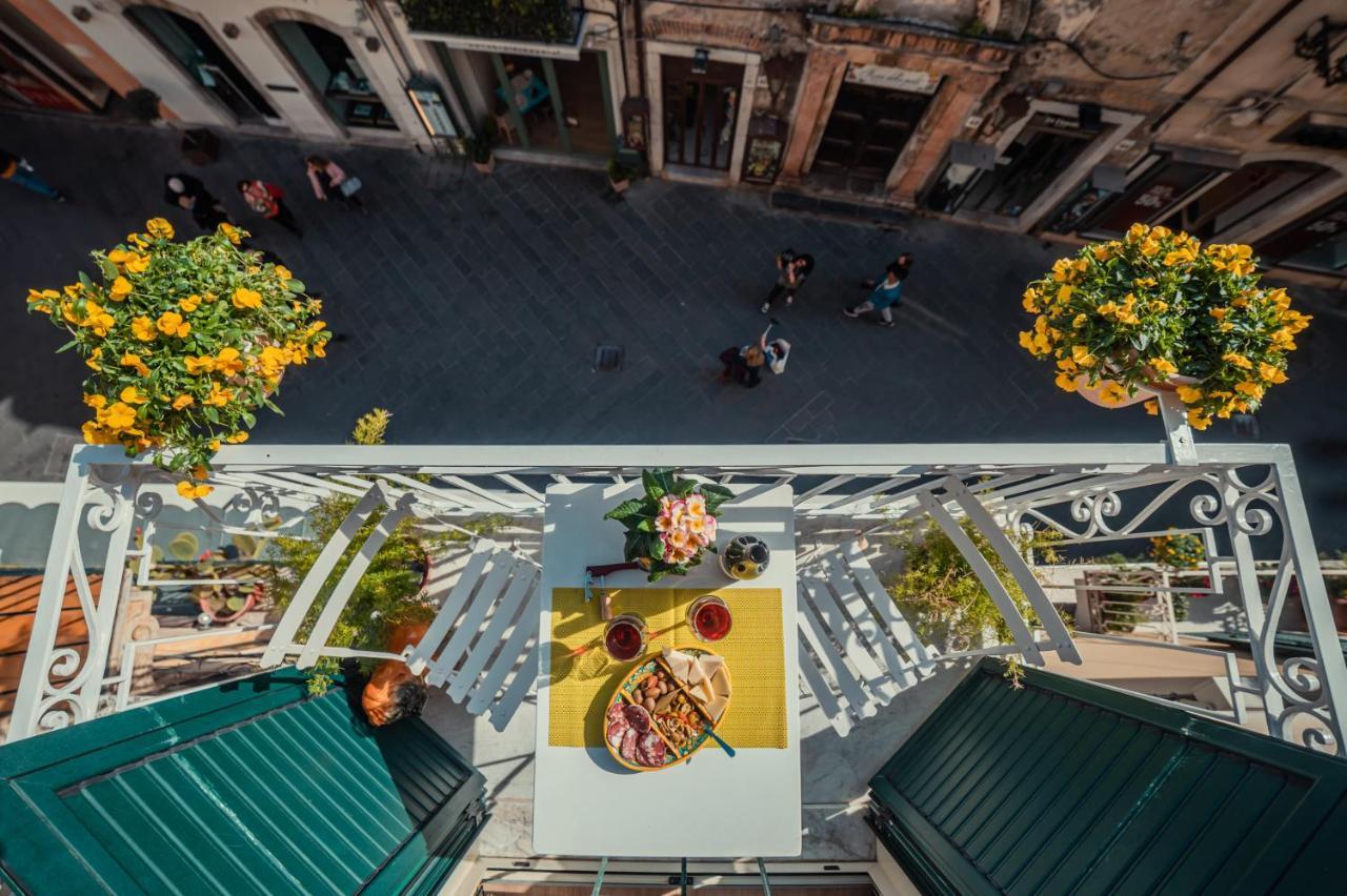 Taoapartments - Casa Vittoria Taormina Exteriör bild
